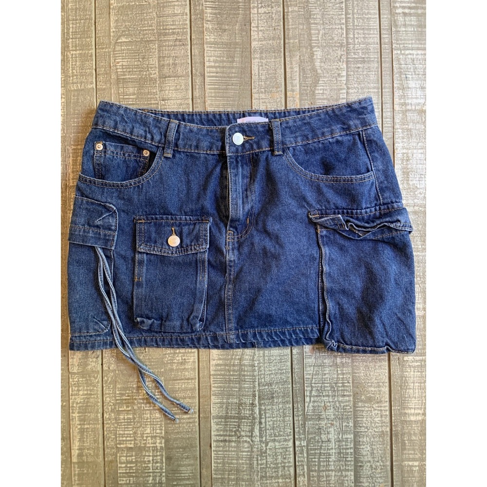 FOREVER 21 Women's Blue Denim Mini Skirt Front Pockets Size Large‎ Waist 30"